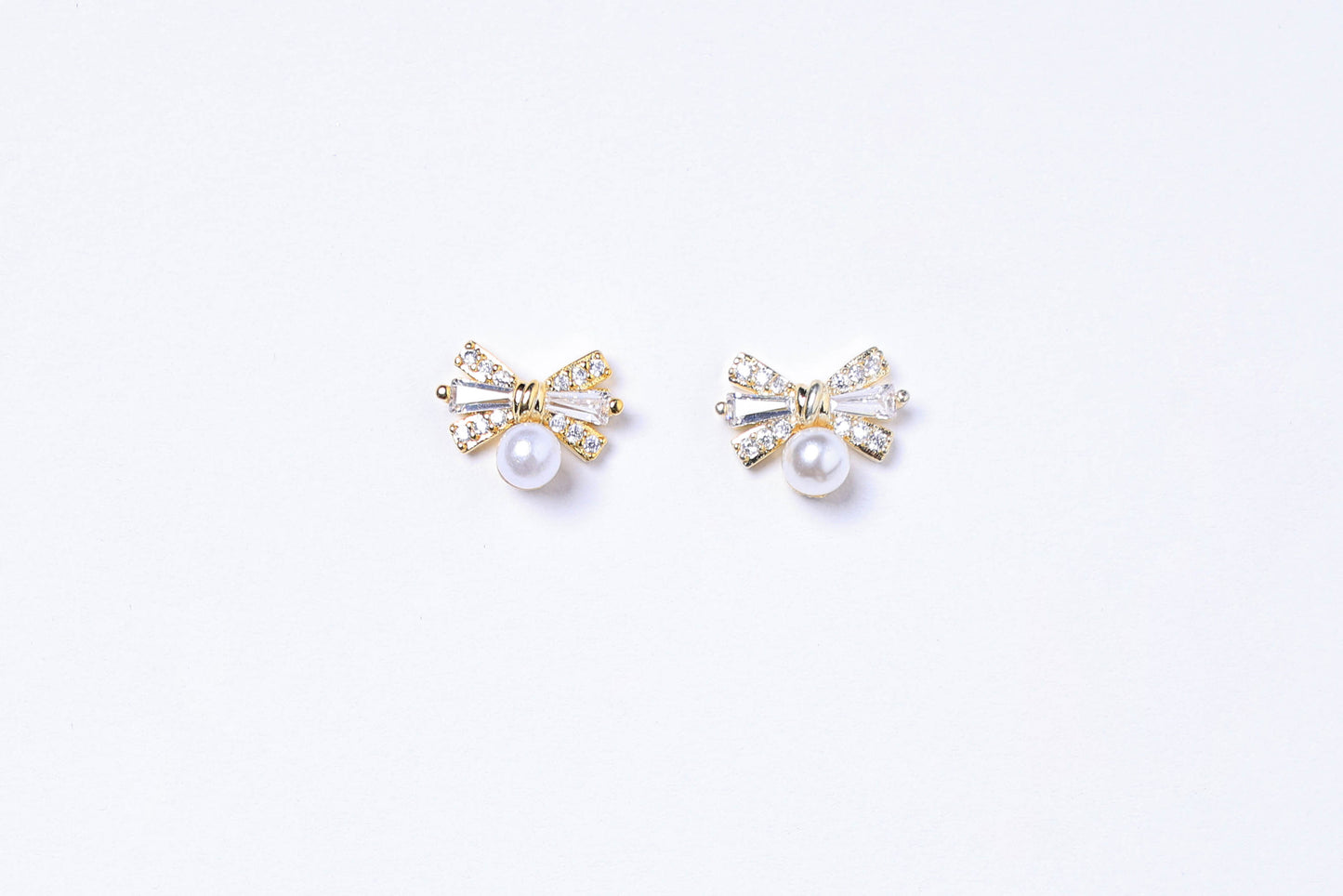 "Pearl Bow" Charm AF1171✨