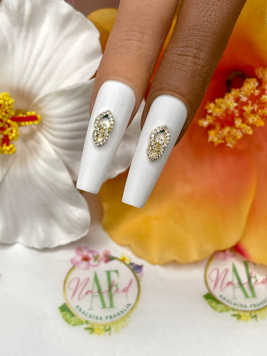 "Figure 8" Charm AF31✨