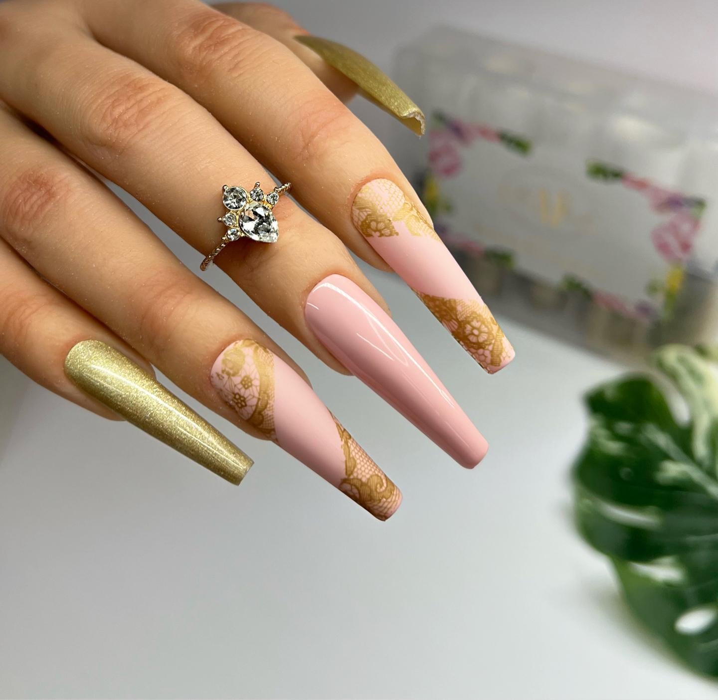 Luxury Lace Foil Set 💖