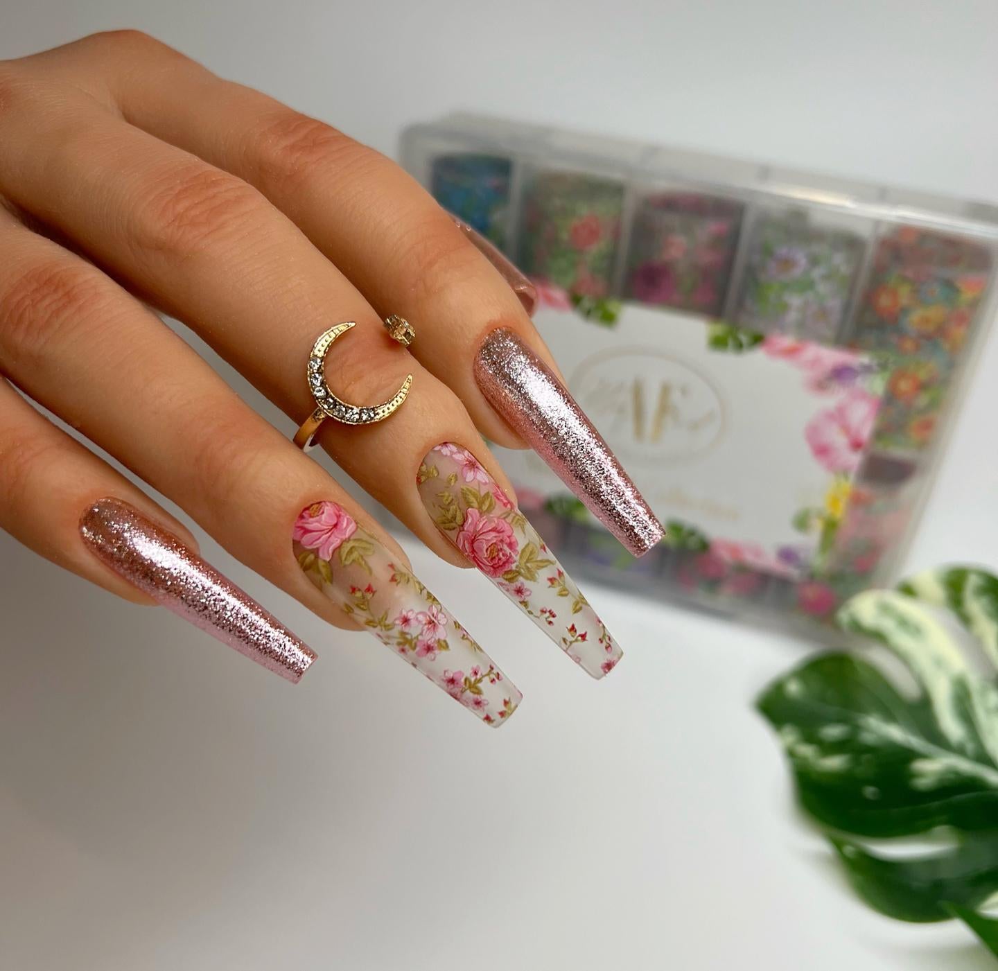 Walk through the Meadow Foil Set 🌸